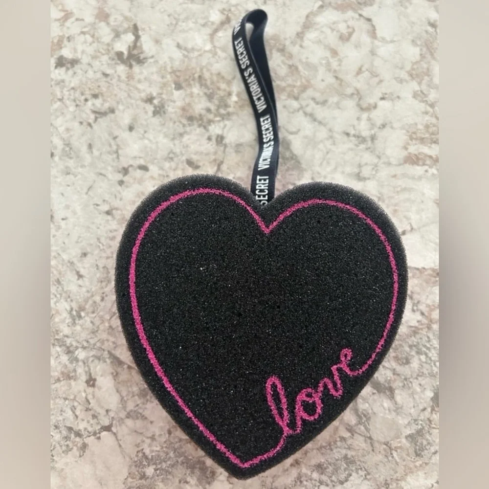Victoria’s Secret Sponge Heart New